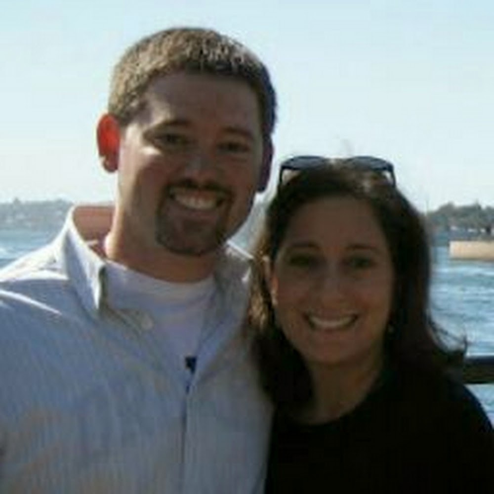 Meet your Posher, Lora